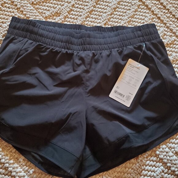 Mesh Racer Run Mid Rise 4 Short - Picture 4 of 4